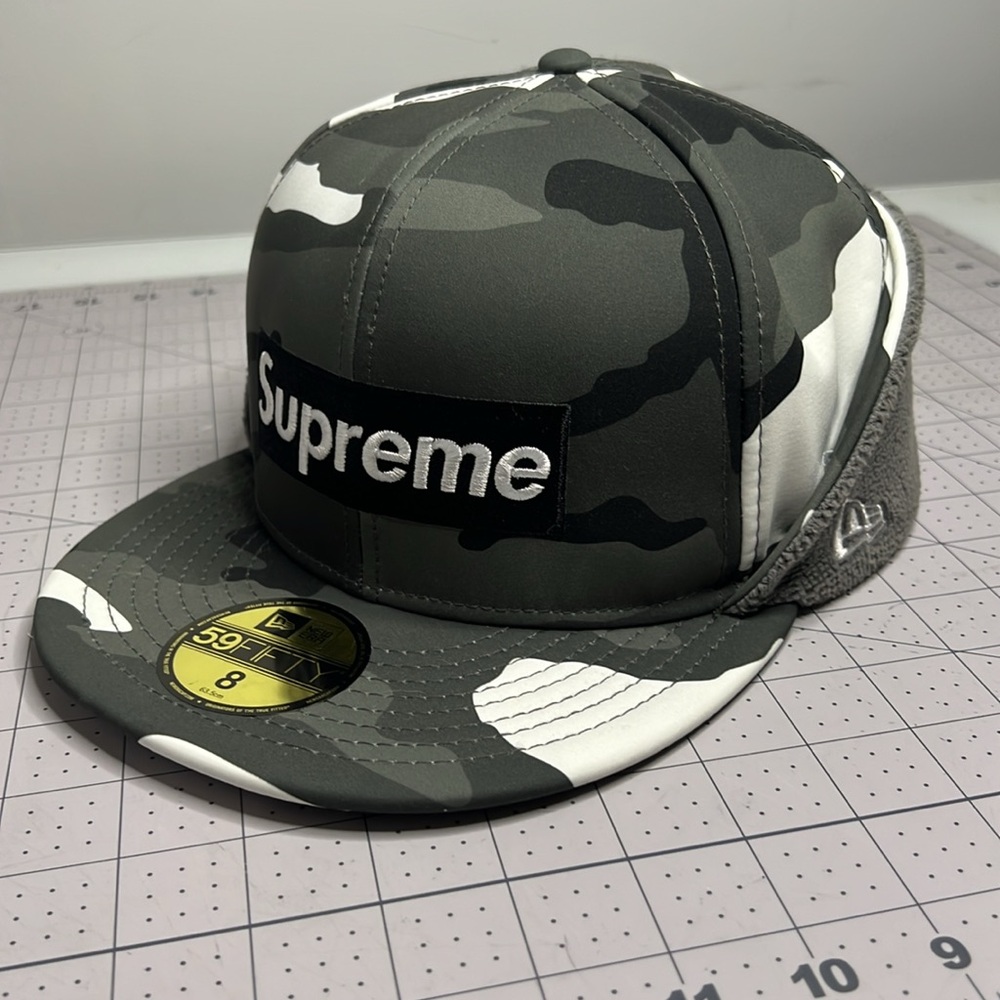 Supreme x New Era WINDSTOPPER Earflap Box Logo Cap Snow Camo Size 8 - Picture 2 of 5
